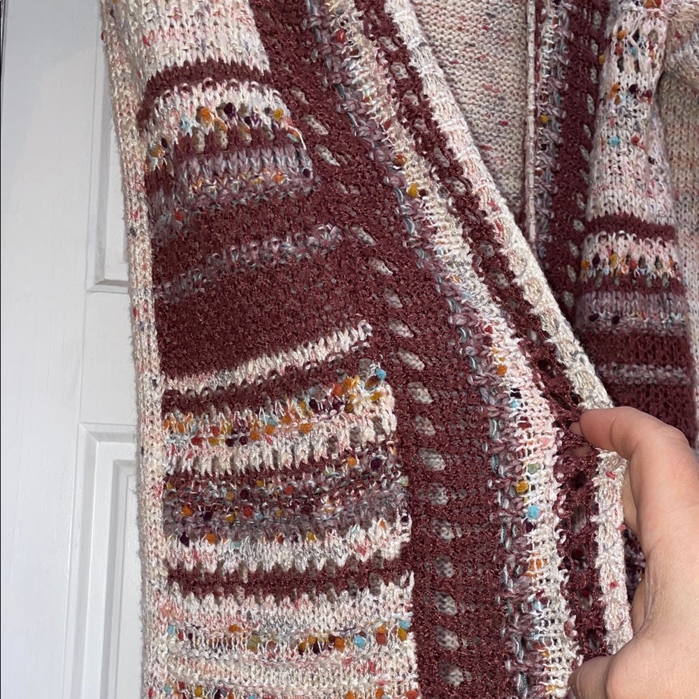 Jolt Maroon and Cream Long Knit Cardigan - Picture 5 of 8